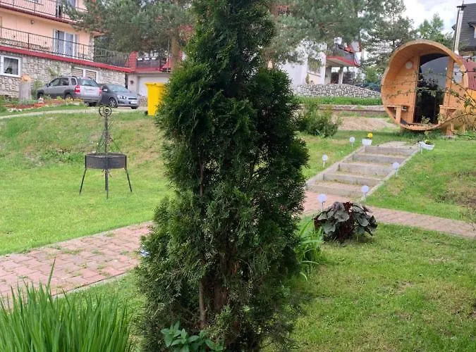 Na Dolinie Ośrodek wypoczynkowy *