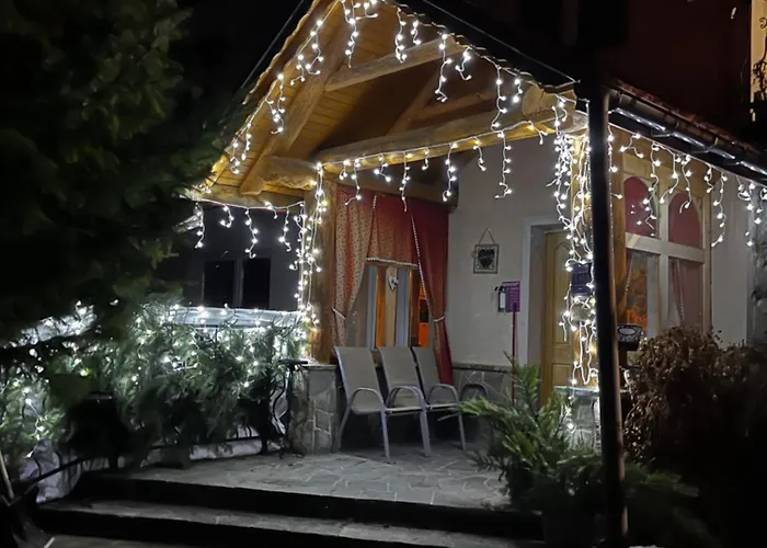 Na Dolinie Ośrodek wypoczynkowy *